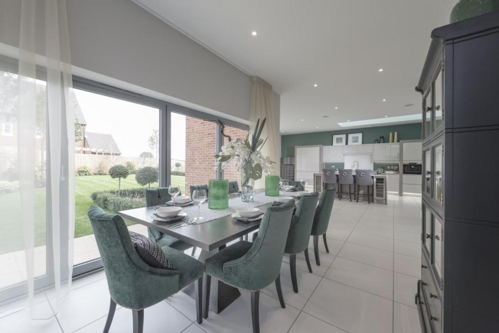 Upper Heyford  The Heyford Hotel מראה חיצוני תמונה
